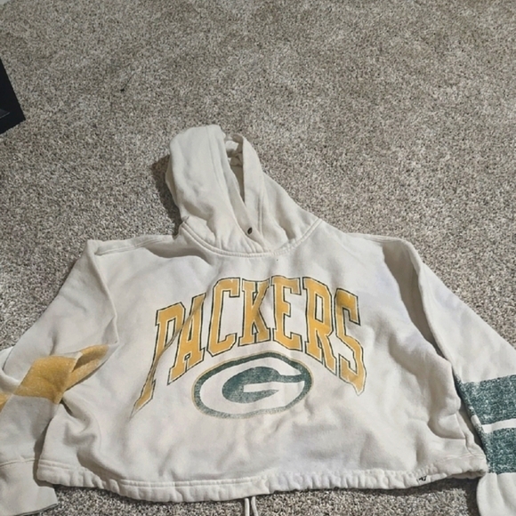 WOMENS SIZE XL CROPPED GREENBAY PACKER HOODIED SWEATSHIRT - Picture 3 of 5